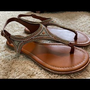 Maurice’s sandal